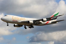 阿联酋航空货运的波音747-400F（租借自亚特拉斯航空）在法兰克福机场